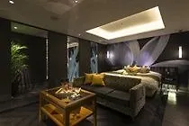 Hotel Livemax Budget Kobe (Adults Only)